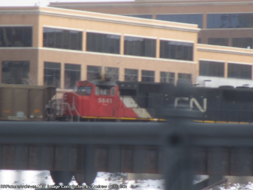 CN 5641